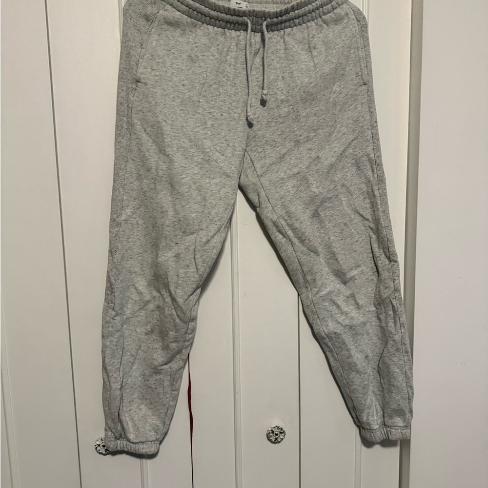 Women’s TNA Heather Gray Jogger Sweatpants